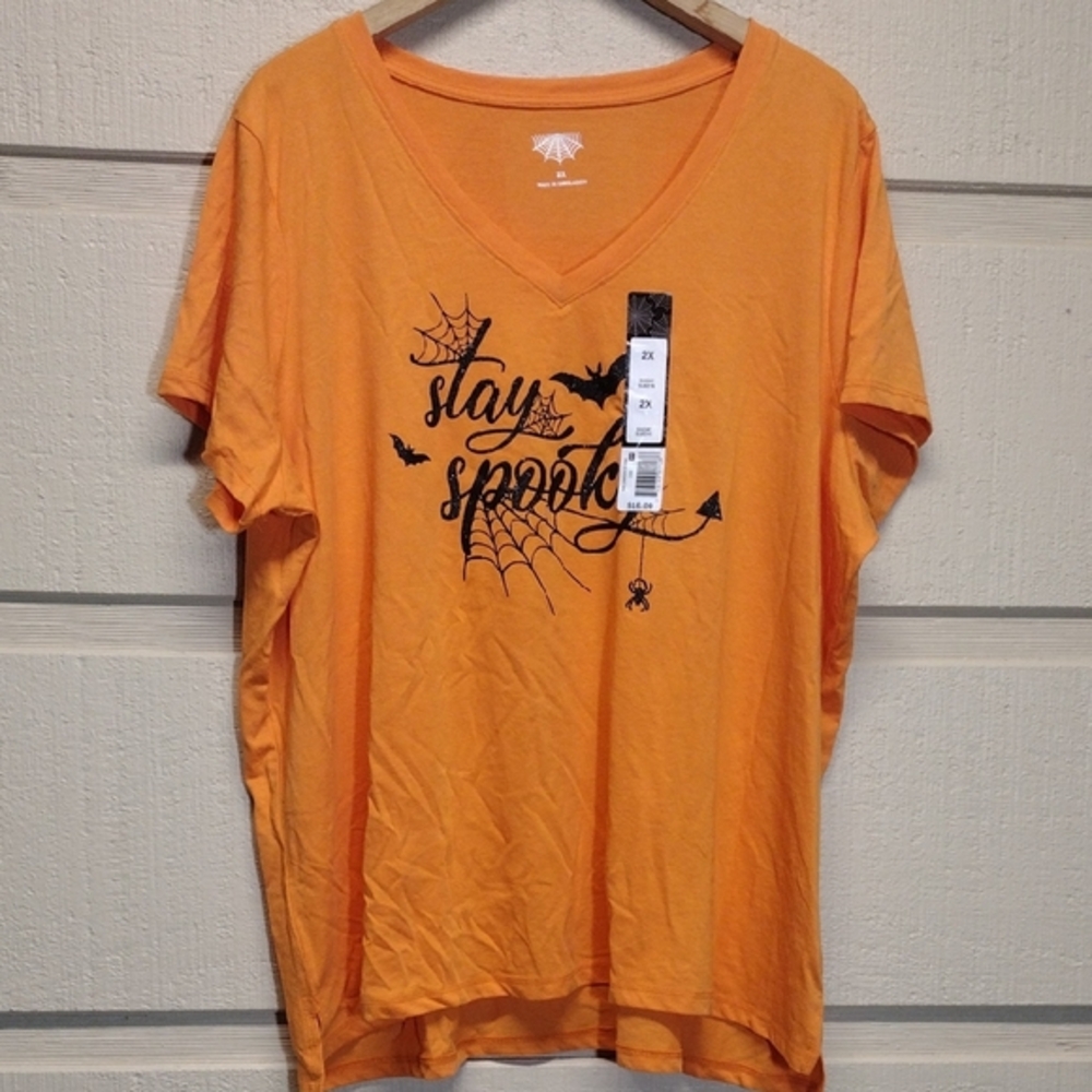 Stay Spooky Halloween Tee 2X NWT